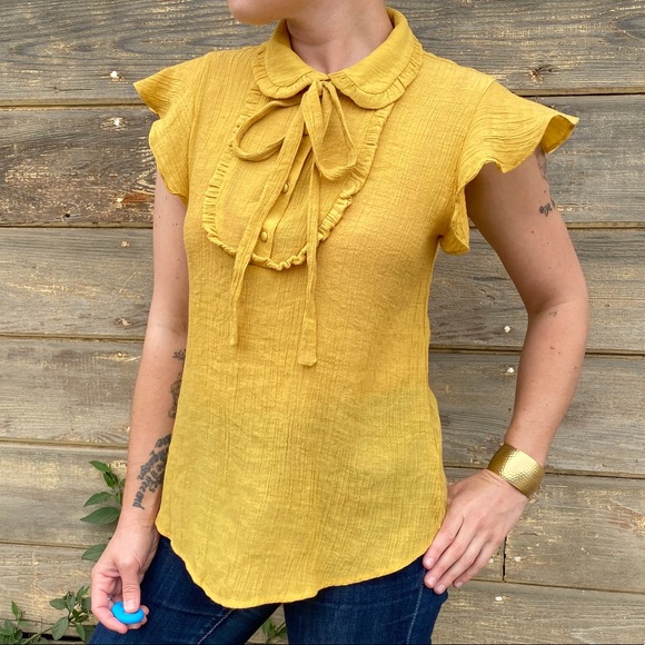 Sweet Wanderer | tie front ruffle sleeve top - Picture 4 of 10